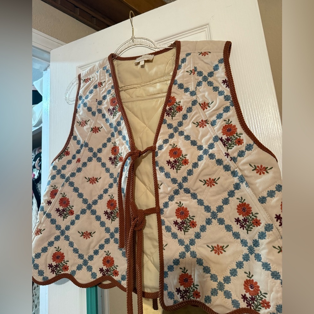 Entro Beige and Brown Vest